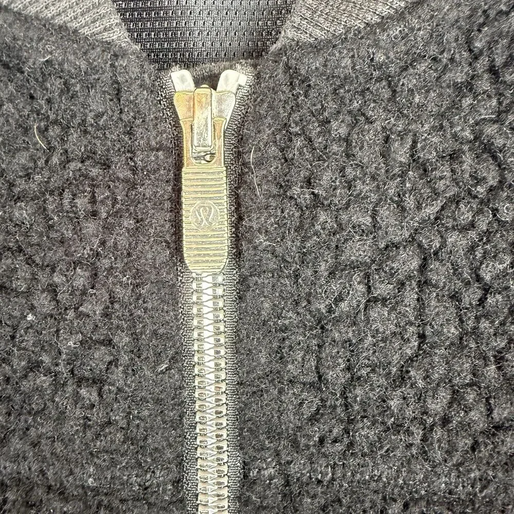 Lululemon Stand Out Sherpa Fleece Jacket Black Full Zip Women’s 4